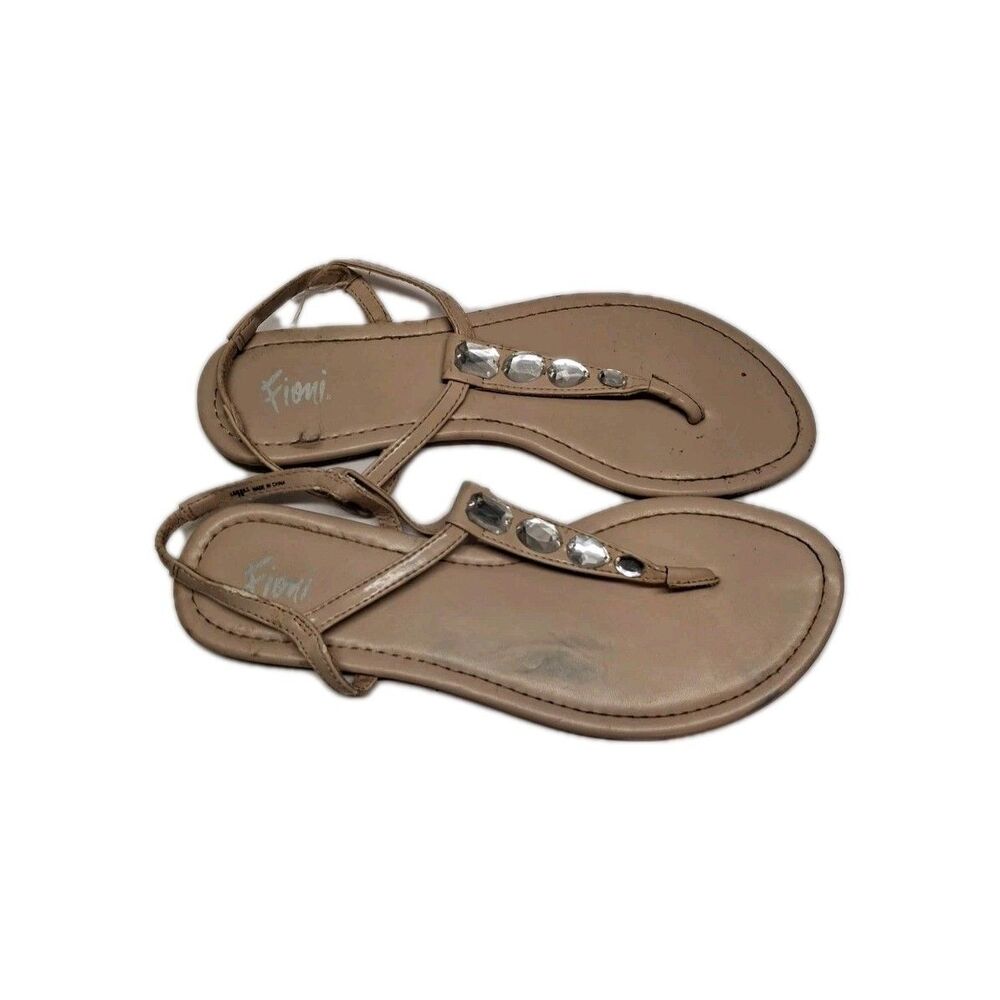 Fioni Flip Flop Sandals Womens 8 Beige Faux Patent Rhinestone Thong Casual